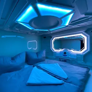 Space Night Capsule Albergue